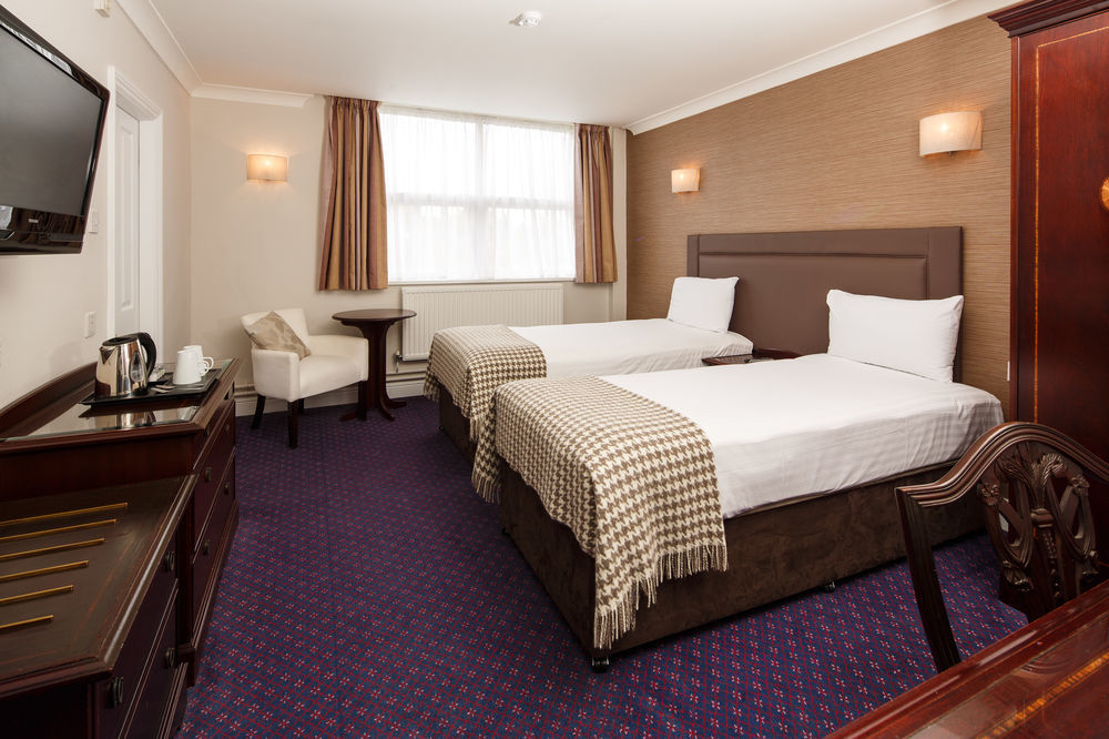 Hotel Cromwell Stevenage Extérieur photo