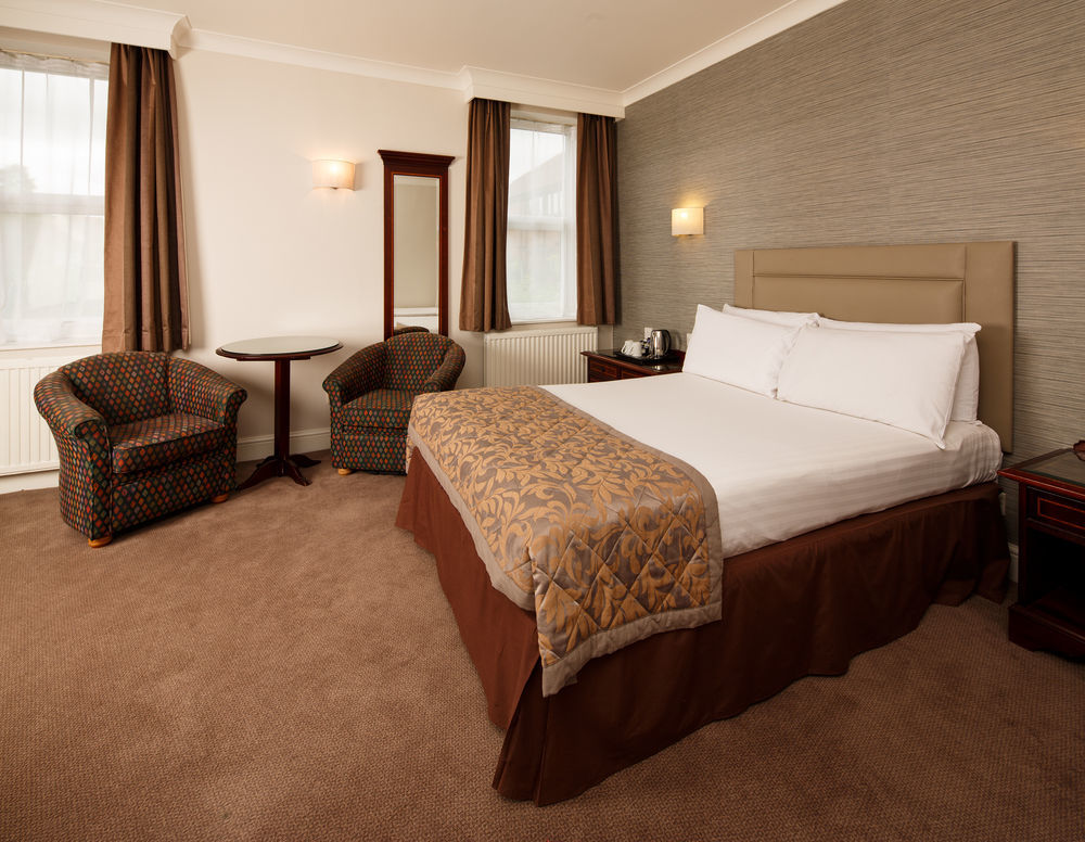 Hotel Cromwell Stevenage Extérieur photo