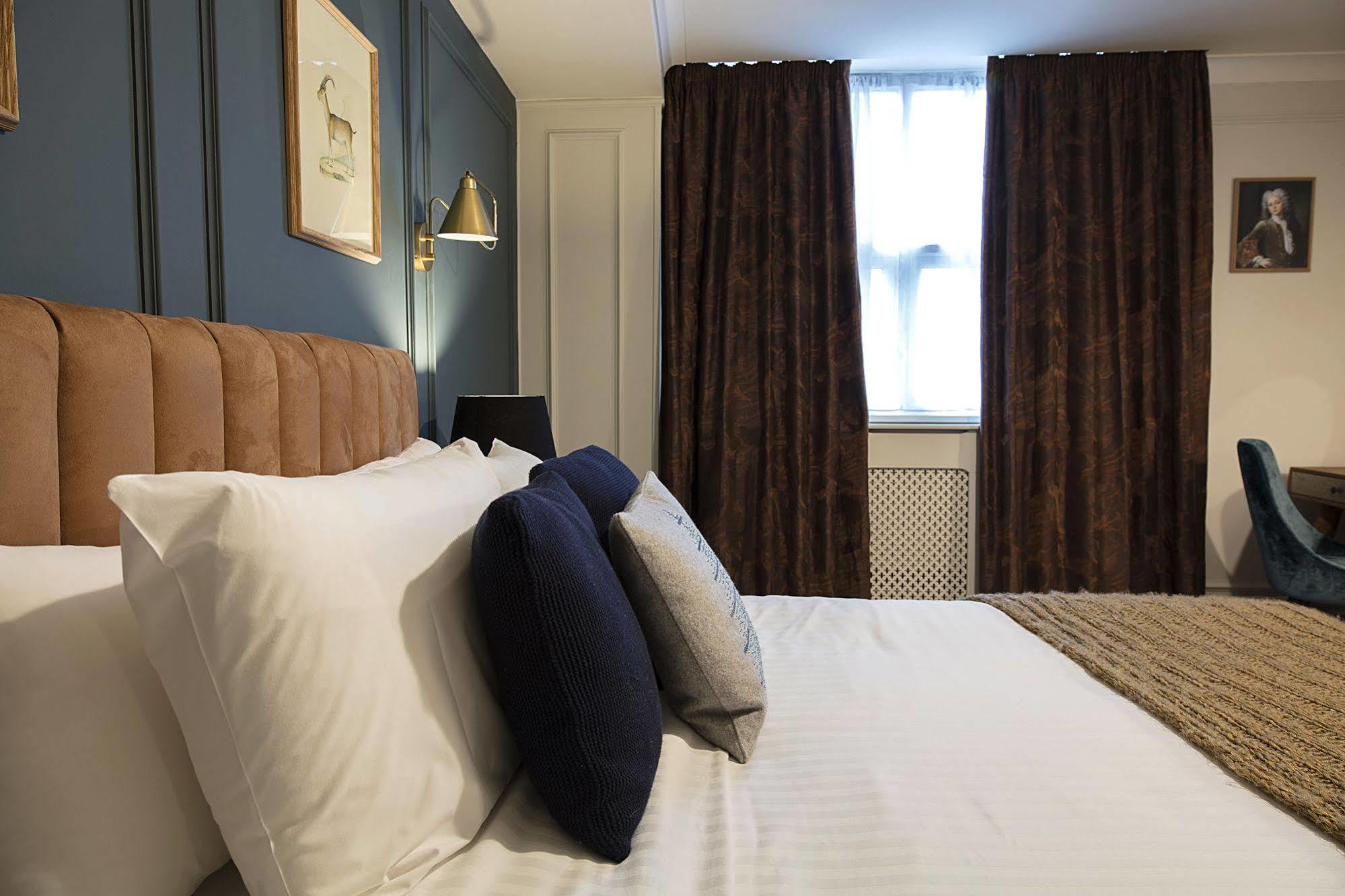 Hotel Cromwell Stevenage Extérieur photo